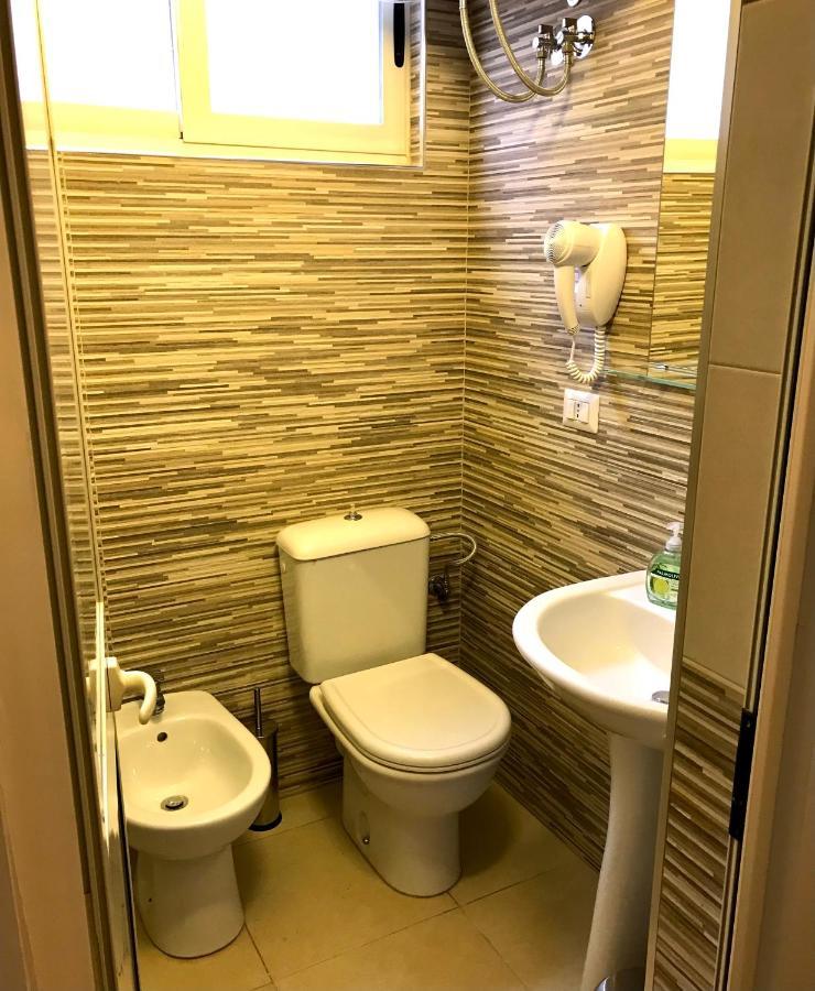 Home Away From Home Apartment Драч Екстериор снимка