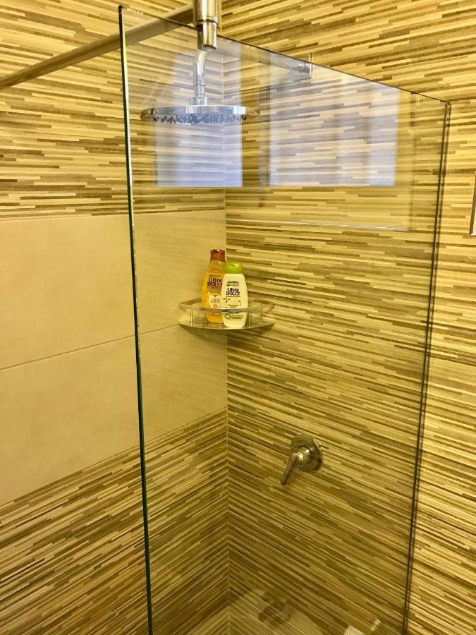 Home Away From Home Apartment Драч Екстериор снимка