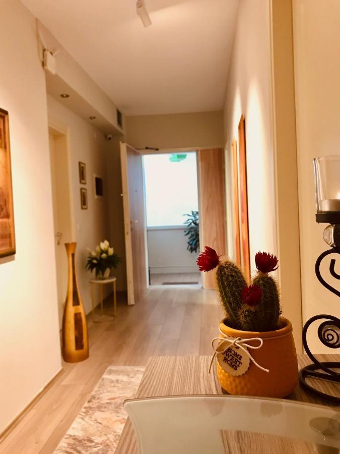 Home Away From Home Apartment Драч Екстериор снимка